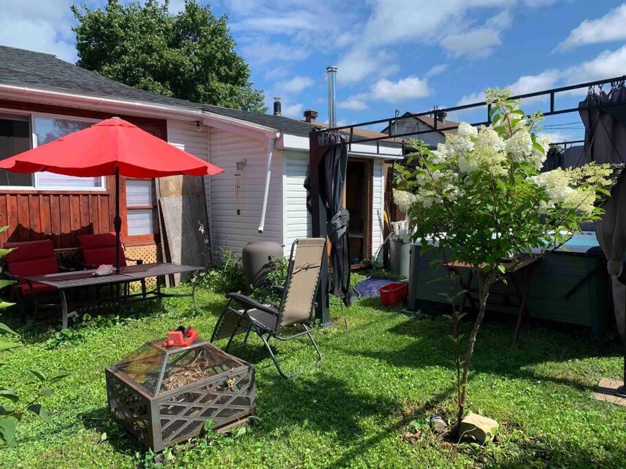 Ferienwohnung Havre Chez Guylaine Laval Exterior foto